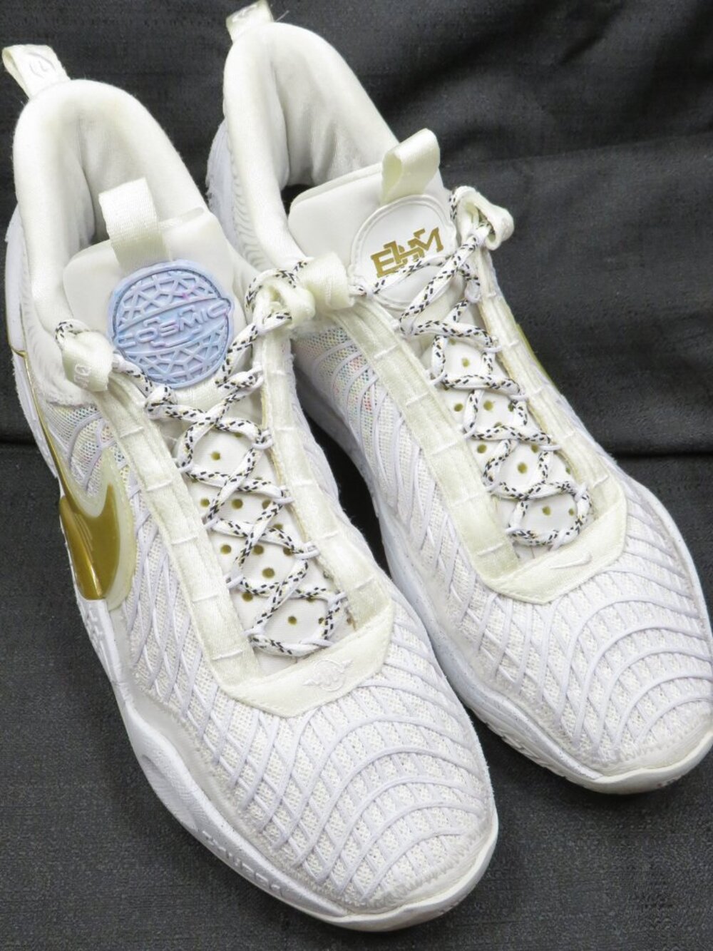 Nike BHM-DO5081 Cosmic Unity White Low Top Basketball Promo Shoes Mens 13
